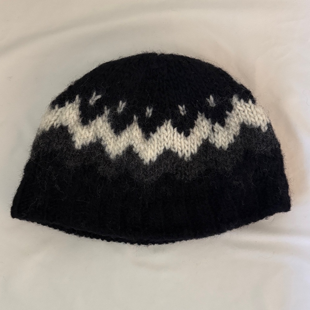 NWOT Icewear Icelandic Sheep Wool Fleece Lined Beanie Black Gray White - Picture 2 of 3